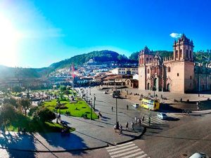 Tour 3 días y 2 noches en Perú: Cusco, Machu Picchu, Con Pernocte en Valle Sagrado.